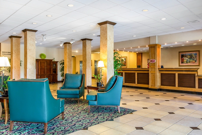 Imagen de los interiores del Hotel Clarion Anaheim Resort. Foto 14