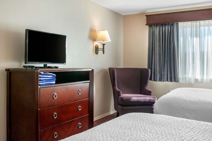 Imagen de la habitación del Hotel Clarion And Suites. Foto 11