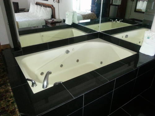 Imagen de la habitación del Hotel Clarion Beachfront. Foto 8