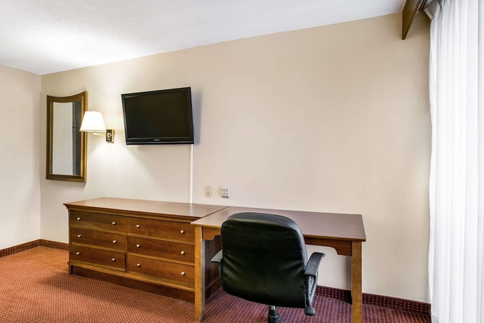 Imagen de la habitación del Hotel Clarion Bwi Airport Arundel Mills. Foto 12