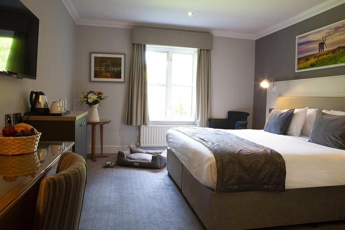 Imagen de la habitación del Hotel Clarion Charlecote Pheasant. Foto 7