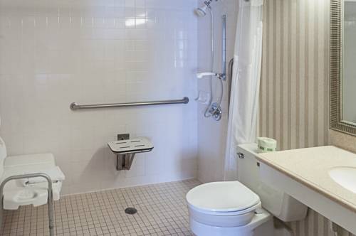 Imagen de la habitación del Hotel Clarion Cincinnati North. Foto 5