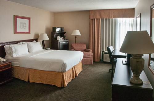 Imagen de la habitación del Hotel Clarion Cincinnati North. Foto 6