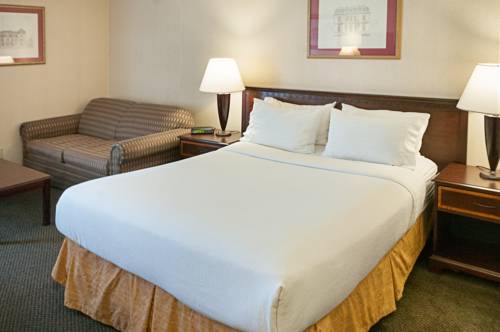 Imagen de la habitación del Hotel Clarion Cincinnati North. Foto 9