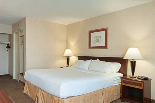 Imagen de la habitación del Hotel Clarion Cincinnati North. Foto 12