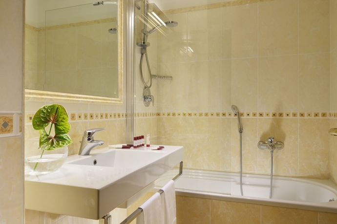 Imagen de la habitación del Hotel Clarion Collection Principessa Isabella. Foto 16