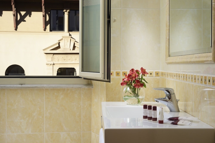 Imagen de la habitación del Hotel Clarion Collection Principessa Isabella. Foto 17