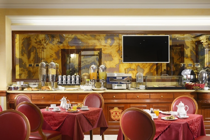 Imagen del bar/restaurante del Hotel Clarion Collection Principessa Isabella. Foto 3