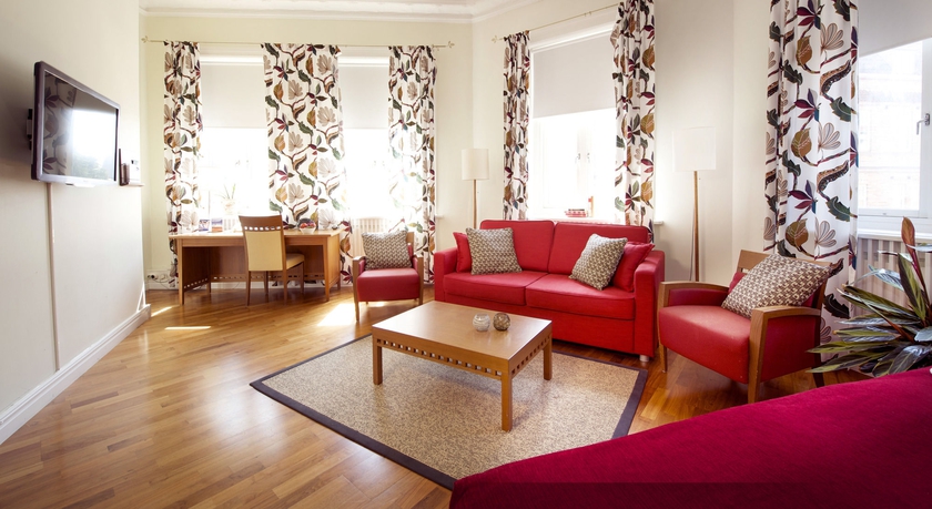 Imagen de la habitación del Hotel Clarion Collection Temperance. Foto 9