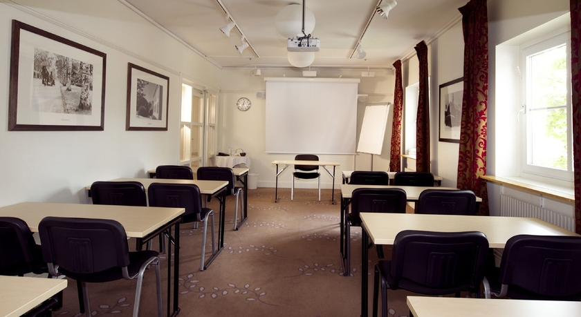 Imagen de los interiores del Hotel Clarion Collection Uman. Foto 14