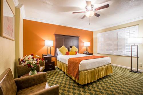 Imagen de la habitación del Hotel Clarion Collection Wilkie's Inn Pacific Grove - Monterey. Foto 5