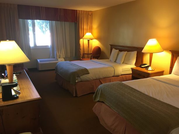 Imagen de la habitación del Hotel Clarion Conference Center. Foto 14