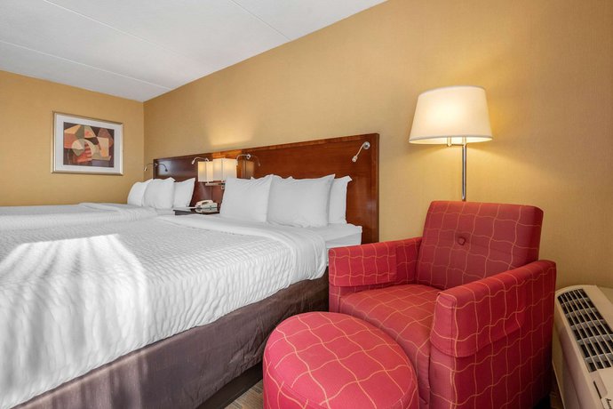 Imagen de la habitación del Hotel Clarion Conference Center on Lake Erie. Foto 10