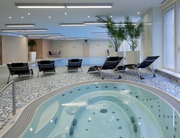 Imagen de la piscina del Hotel Clarion Congress Ostrava. Foto 14