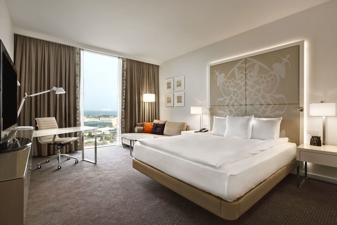 Imagen de la habitación del Hotel Clarion Copenhagen Airport. Foto 6