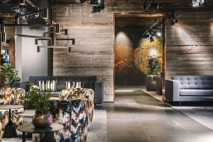 Imagen del bar/restaurante del Hotel Clarion Draken. Foto 2