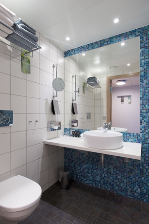 Imagen de la habitación del Hotel Clarion Energy. Foto 9