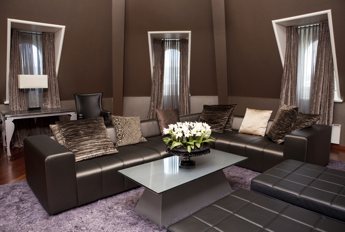 Imagen de los interiores del Hotel Clarion Ernst. Foto 13