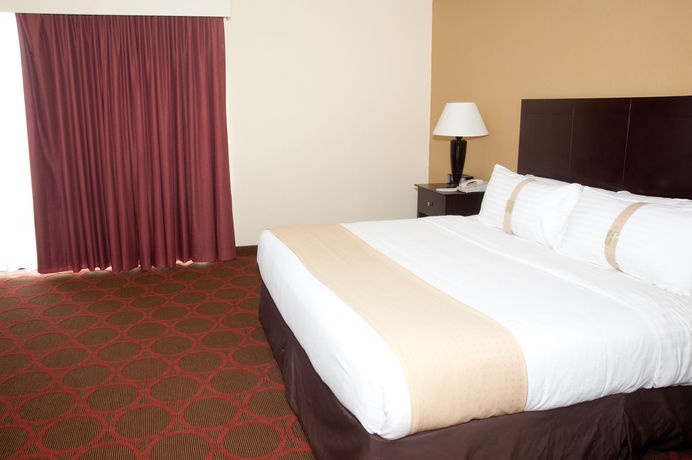 Imagen de la habitación del Hotel Clarion, FAYETTEVILLE. Foto 4