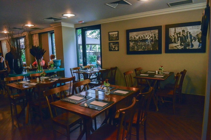 Imagen del bar/restaurante del Hotel Clarion Faria Lima. Foto 1