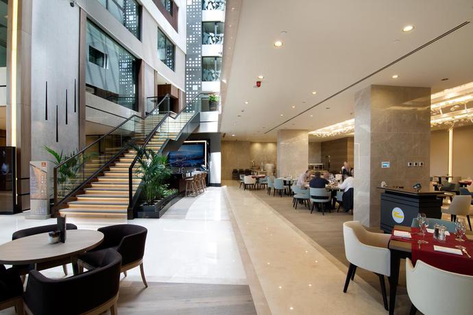 Imagen general del Hotel Clarion Golden Horn. Foto 20