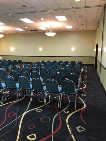 Imagen de los interiores del Hotel Clarion Hotel Airport and Conference Center. Foto 8