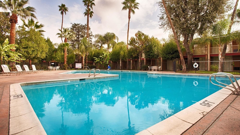 Imagen general del Hotel Clarion Hotel Bakersfield North. Foto 1