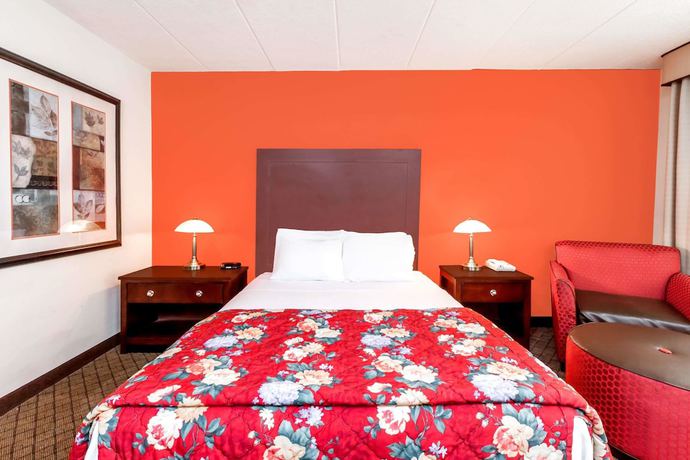 Imagen de la habitación del Hotel Clarion Hotel. Foto 10