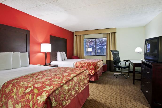 Imagen de la habitación del Hotel Clarion Hotel. Foto 14
