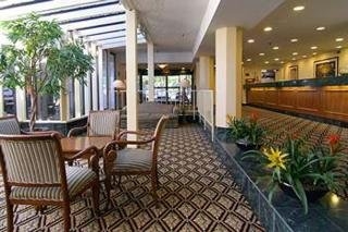 Imagen general del Hotel Clarion Hotel Mansion Inn. Foto 4