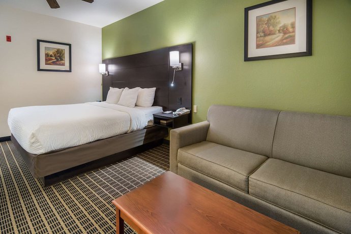 Imagen de la habitación del Hotel Clarion Inn And Suites Weatherford South. Foto 11