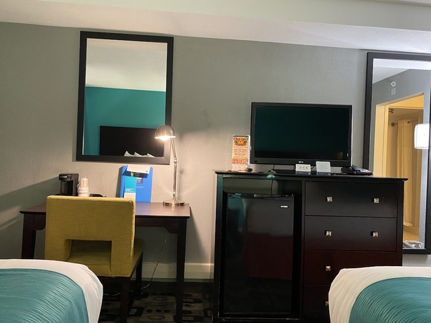 Imagen de la habitación del Hotel Clarion Inn, Atlantic City. Foto 15