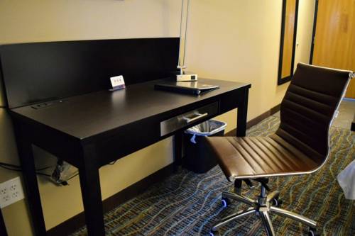 Imagen de la habitación del Hotel Clarion Inn Auburn Seattle. Foto 6