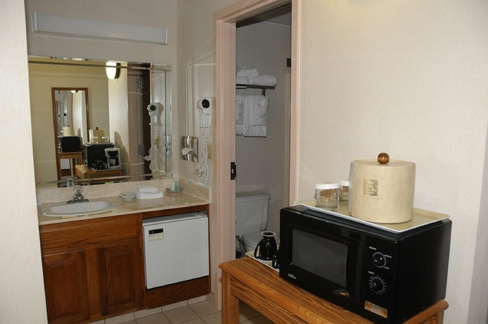 Imagen de la habitación del Hotel Clarion Inn Branson. Foto 12