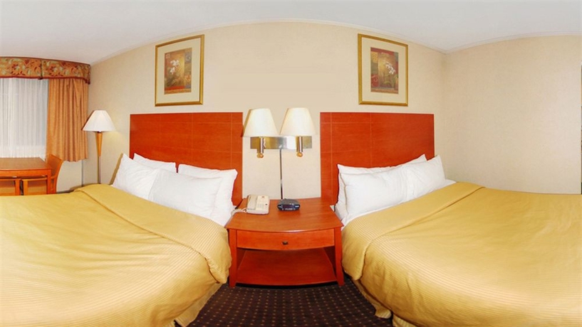 Imagen de la habitación del Hotel Clarion Inn College Park. Foto 1