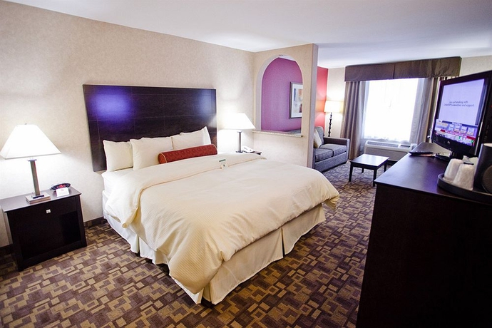 Imagen de la habitación del Hotel Clarion Inn Elmhurst - Oak Brook Near I-88, I-290, I-294. Foto 2