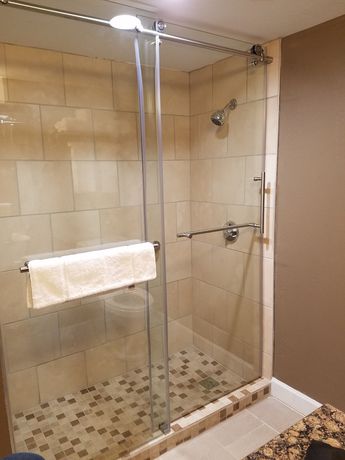 Imagen de la habitación del Hotel Clarion Inn. Foto 5