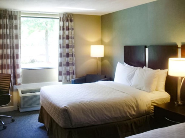 Imagen de la habitación del Hotel Clarion Inn. Foto 7
