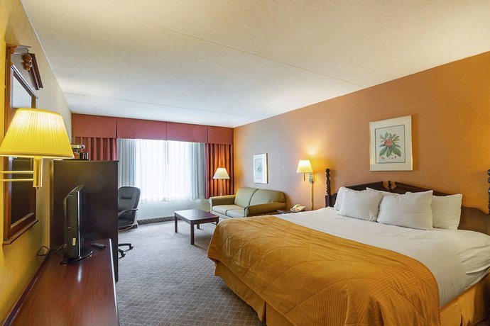 Imagen de la habitación del Hotel Clarion Inn, Fairmont. Foto 5
