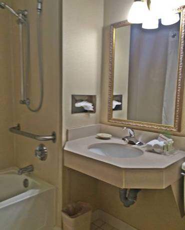 Imagen de la habitación del Hotel Clarion Inn Frederick Event Center. Foto 8