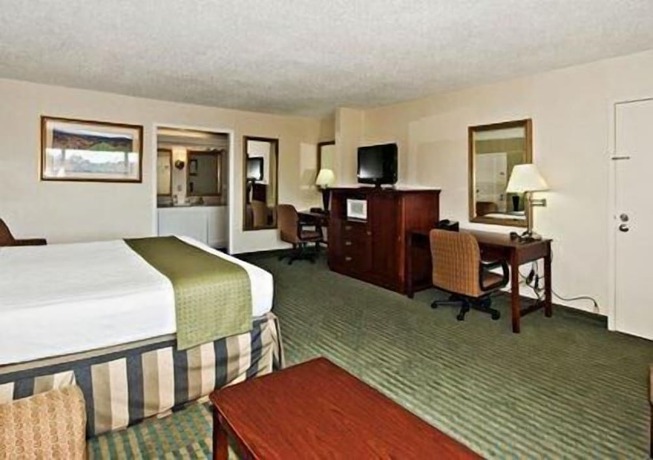 Imagen de la habitación del Hotel Clarion Inn, Fredericksburg. Foto 8