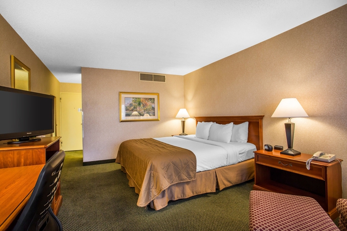 Imagen de la habitación del Hotel Clarion Inn Grand Junction. Foto 8