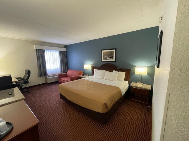 Imagen de la habitación del Hotel Clarion Inn I-94 Near Expo Center. Foto 11