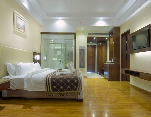 Imagen de la habitación del Hotel Clarion Inn Jaipur. Foto 11