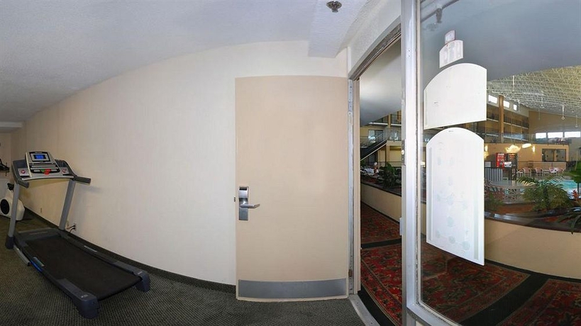 Imagen de los interiores del Hotel Clarion Inn, Murfreesboro. Foto 9