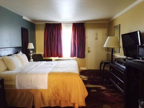 Imagen de la habitación del Hotel Clarion Inn Near China Lake Naval Station. Foto 10