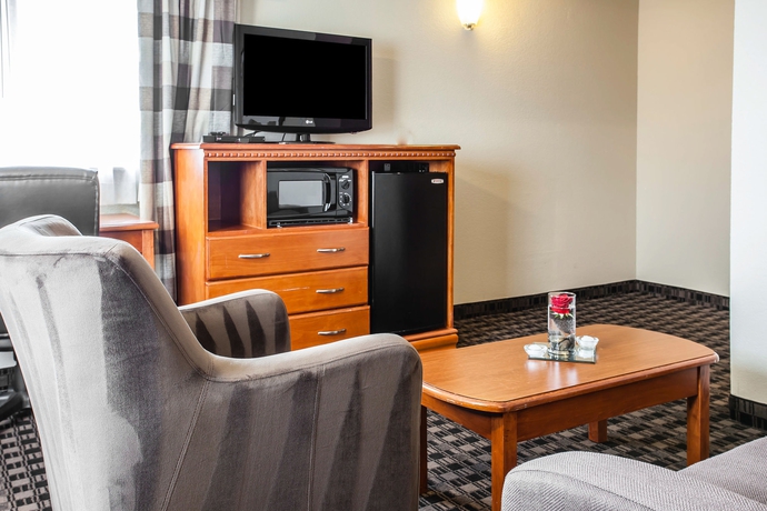 Imagen de los interiores del Hotel Clarion Inn Renton - Seattle. Foto 9