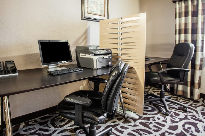 Imagen de los interiores del Hotel Clarion Inn Renton - Seattle. Foto 10