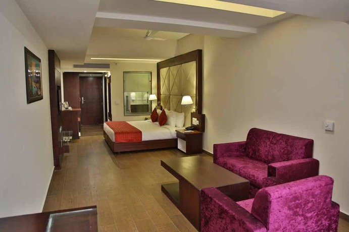 Imagen de la habitación del Hotel Clarion Inn Sevilla. Foto 14