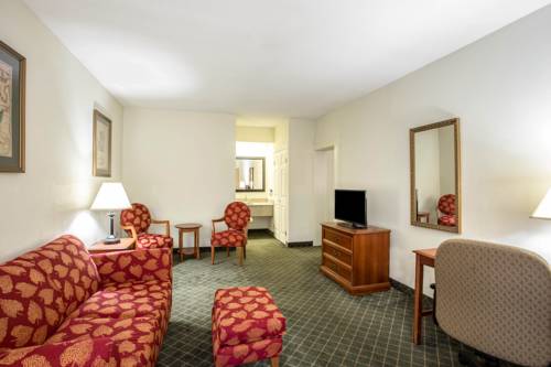 Imagen de la habitación del Hotel Clarion Inn & Suites Aiken. Foto 5